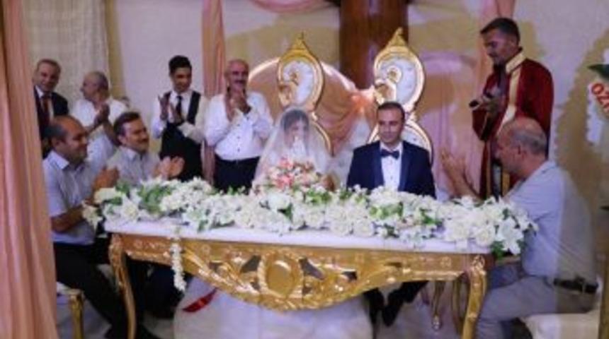 Siirt&rsquo;te 734 Nikah Kıyıldı