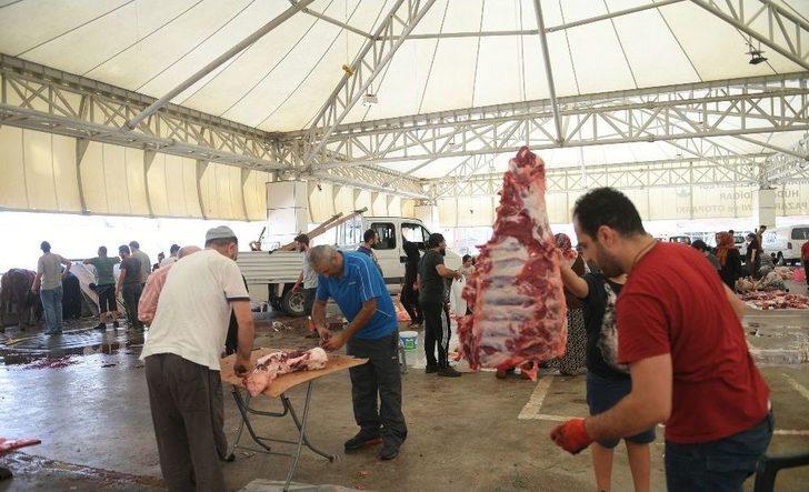 Osmangazi’de Hijyenik Kurban Kesimi G1