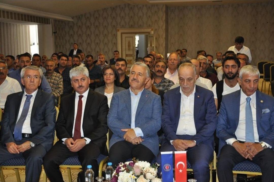 Kars&rsquo;ta &lsquo;&ccedil;alışma Hayatındaki G&uuml;ncel Gelişmeler&rsquo; Eğitim Semineri D&uuml;zenlendi