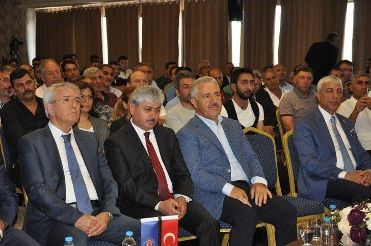 Kars’ta ‘çalışma Hayatındaki Güncel Gelişmeler’ Eğitim Semineri Düzenlendi G3