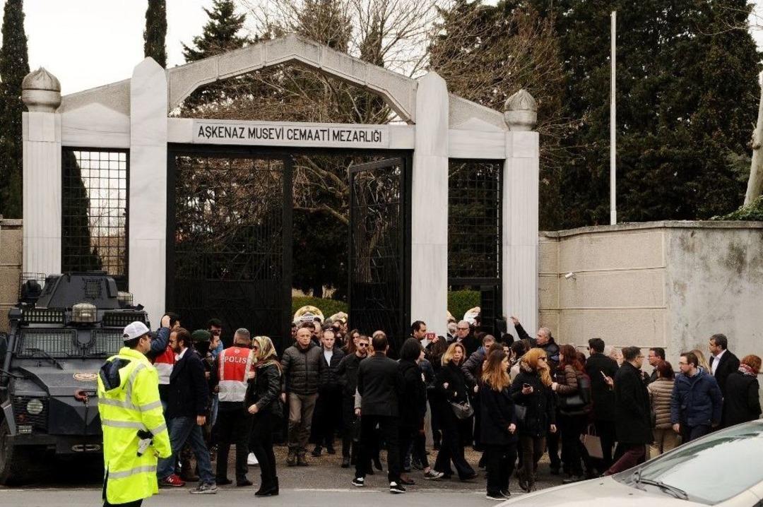 İran&rsquo;da D&uuml;şen Jette Hayatını Kaybeden Jasmin Baruh Siloni Son Yolculuğuna Uğurlandı