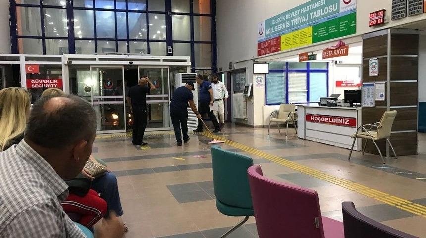 Acil Servisi Su Bastı