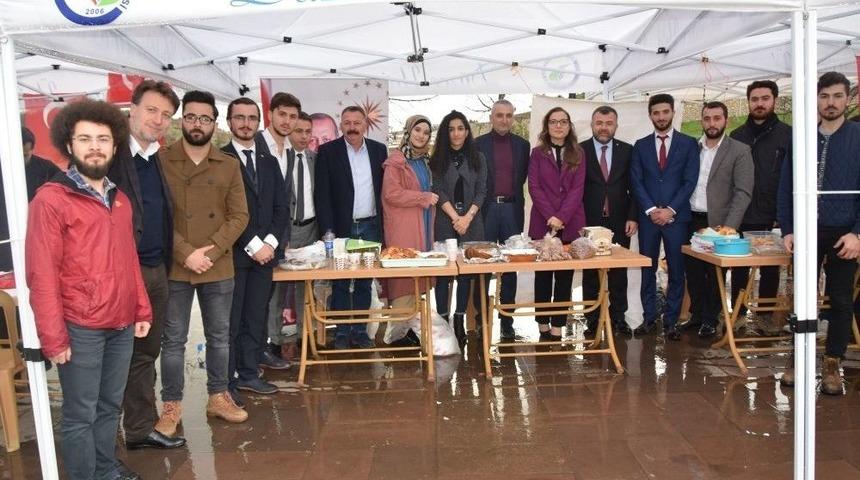 D&uuml;zce &Uuml;niversitesi&rsquo;nden Zeytin Dalı Harekatına Destek Kermesi