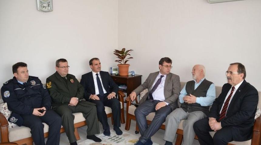 Şehit Aileleri Yalnız Bırakılmıyor