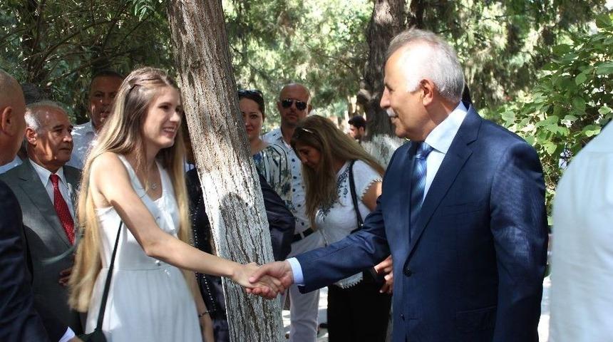 Hatay Protokol&uuml; Bayramlaştı