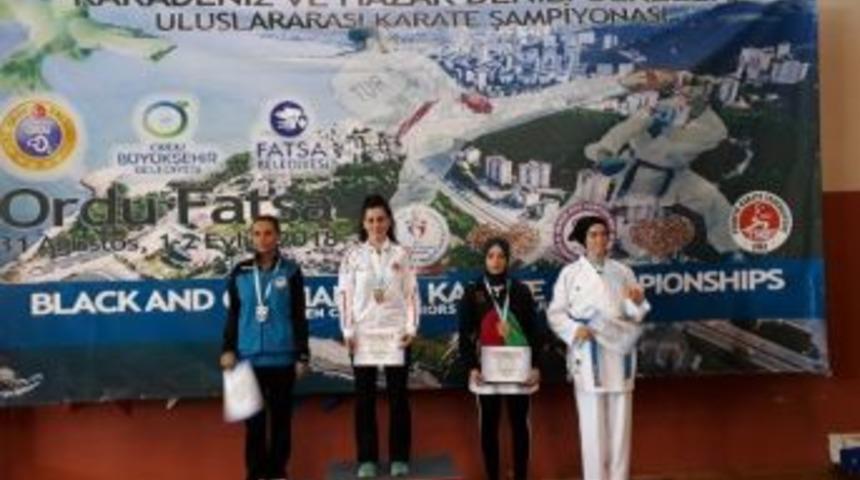 Diyarbakırlı Karateciler Madalya İle Döndü
