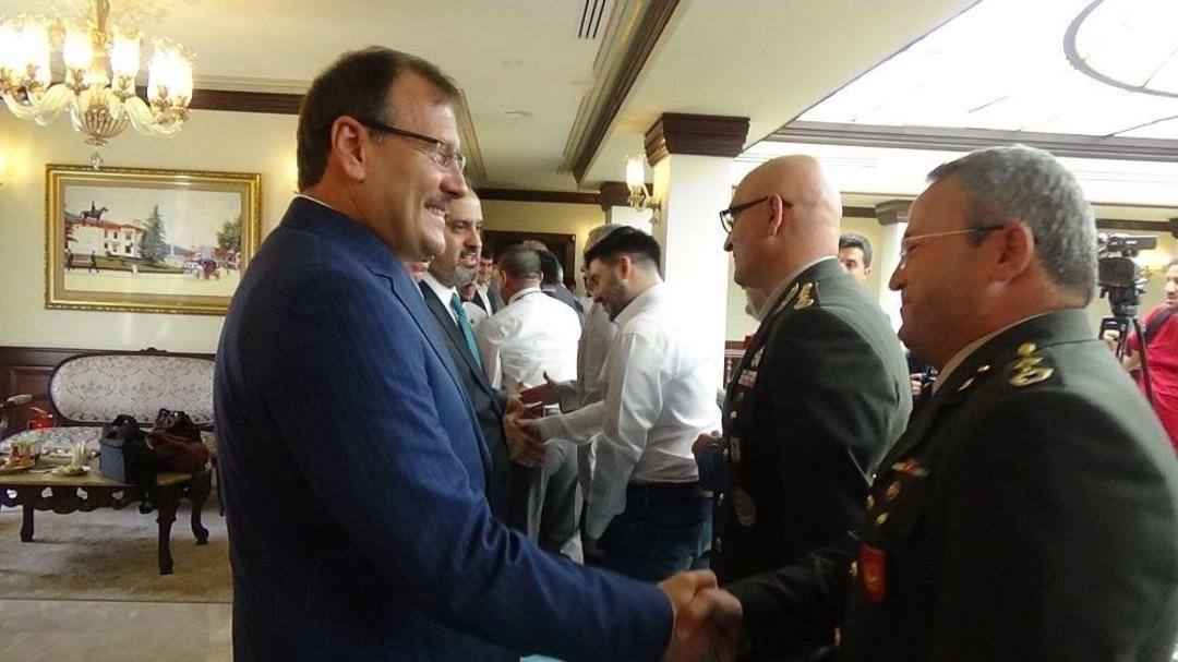 Bursa Protokol&uuml; Bayramlaşma T&ouml;reninde Bir Araya Geldi