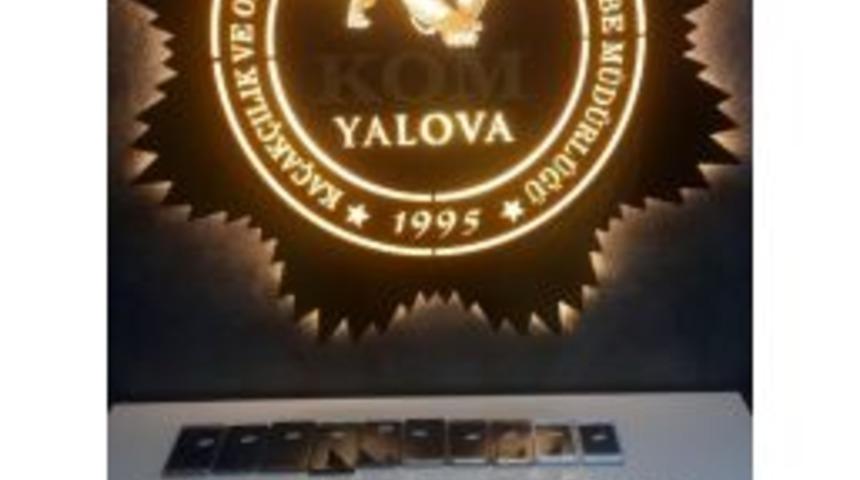 Yalova Polisinden Ka&ccedil;ak Telefon Operasyonu