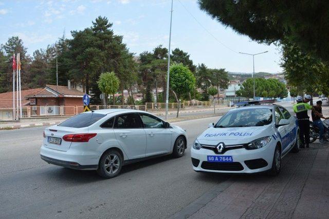 Niksar’da Emniyet Kemeri Uygulaması