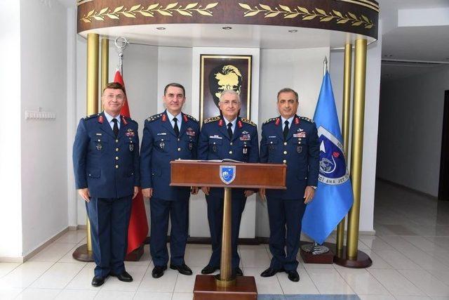 Genelkurmay Başkanı Orgeneral Güler, İzmir’de Birlikleri Denetledi