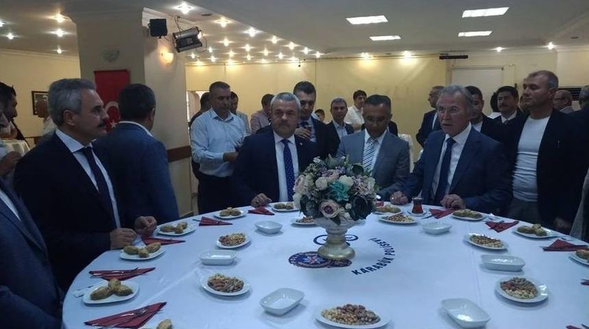 Karab&uuml;k Protokol&uuml; Bayramlaşma T&ouml;reninde Bir Araya Geldi