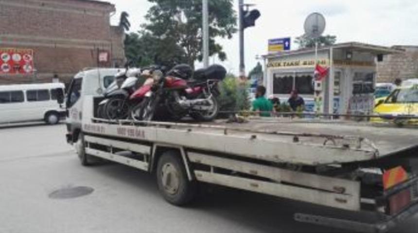 Edirne&rsquo;de Trafik Uygulamasında S&uuml;r&uuml;c&uuml;lere Ceza