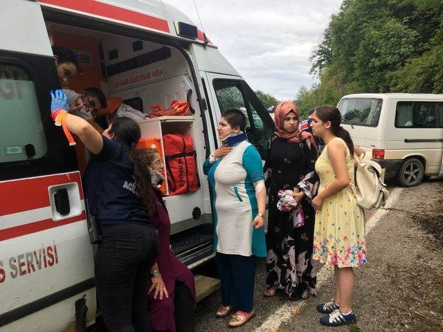 Kastamonu’da Feci Kaza: 12 Yaralı