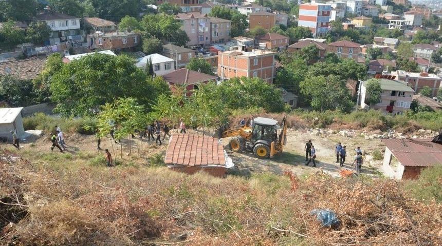 Kocaeli&rsquo;de İmar Barışını Suiistimal Eden Yapılar Yıkılıyor