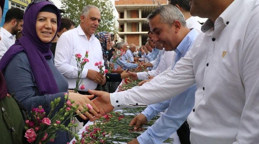 Ak Parti Antalya Teşkilatında Bayramlaşma T&ouml;reni