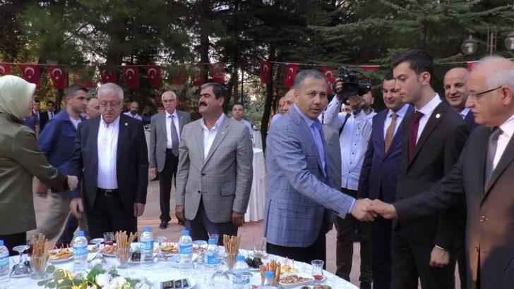 Gaziantep Protokolü Bayramlaştı G1