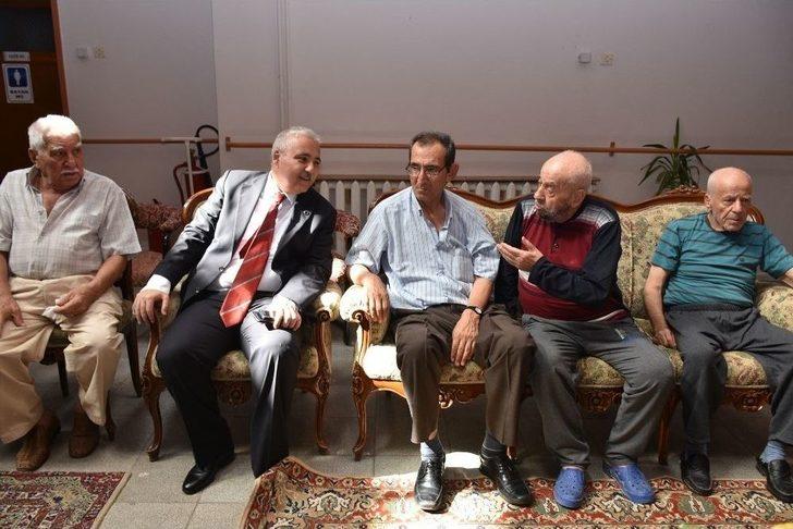 Manisa Protokolü Bayramlaştı G5