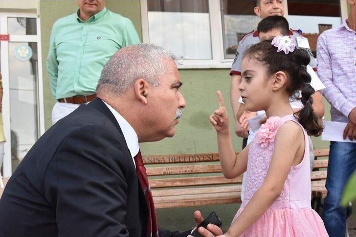 Manisa Protokolü Bayramlaştı G2