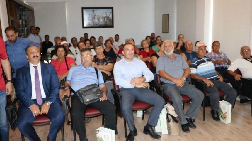 Kktc’li Patates Üreticileri Patates Araştırma Enstitüsü’nü Gezdi