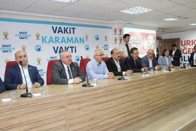 Lütfi Elvan Karaman’da Partisinin Bayramlaşma Programına Katıldı