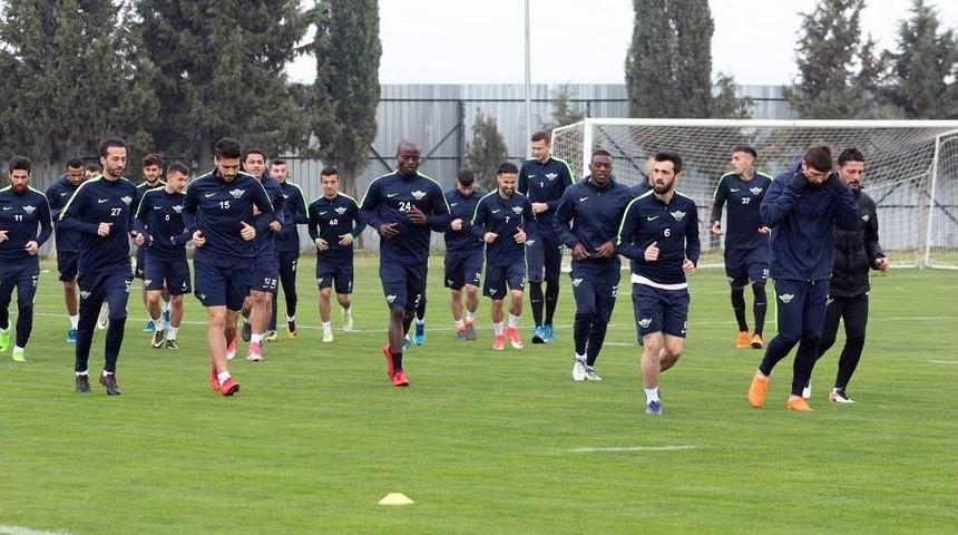 Akhisarspor, Gen&ccedil;lerbirliği Ma&ccedil;ı Hazırlıklarını S&uuml;rd&uuml;rd&uuml;
