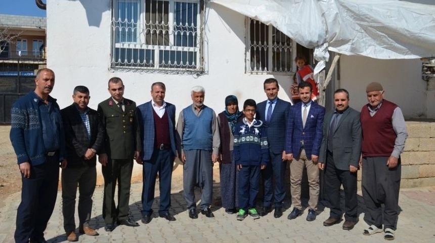 M&uuml;d&uuml;r Keleş İle Beraberindeki Heyet Şehit Aileleriyle Bir Araya Geldi