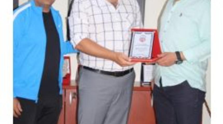 Özel Anadolu Hastanesi, Kastamonuspor’a Sponsor Oldu