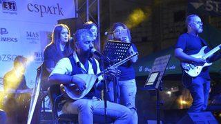 Sempozyumda Bağlama Gecesi