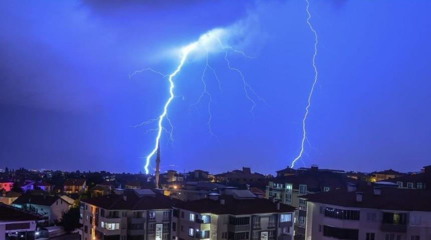 G&ouml;ky&uuml;z&uuml;nde G&ouml;rsel Ş&ouml;len