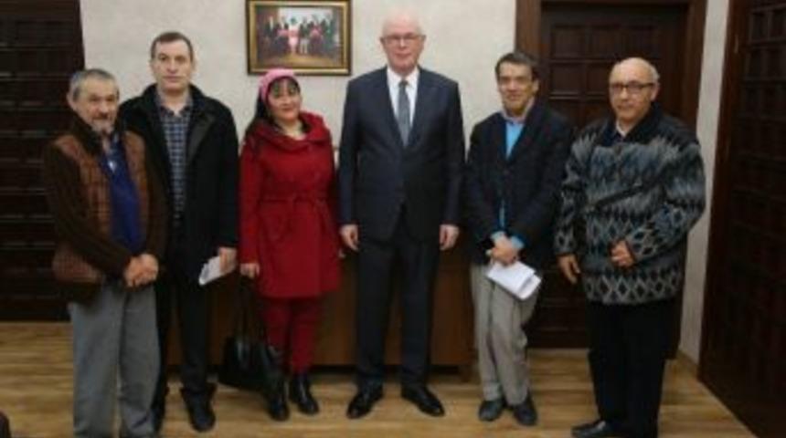 Eskişehir Bedensel Engelliler Derneği Başkan Kurt&rsquo;u Ziyaret Etti