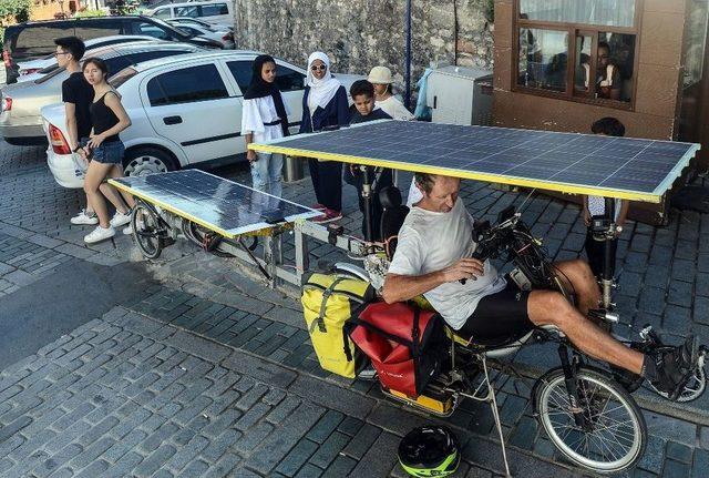 Güneş Enerjisiyle Dünya Turu