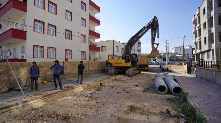 Yeşilyurt Mahallesinin Kanalizasyon Hattı Yenileniyor