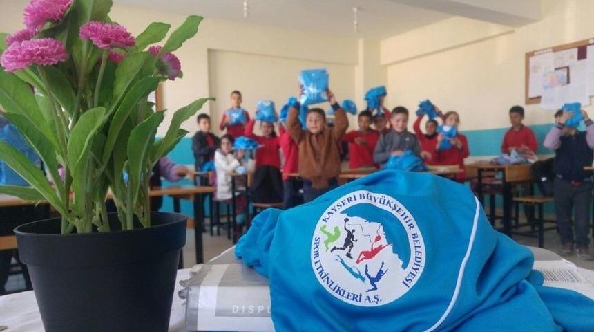 Spor A.ş.&rsquo;den Muş&rsquo;a Destek