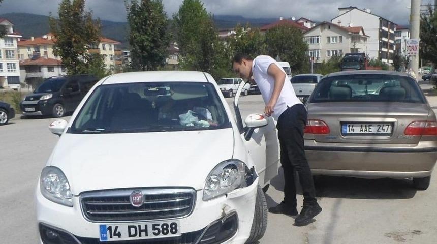 Otomobilde Kalp Krizi Geçirerek Kaza Yapan Vatandaş Hastanede Yaşamını Yitirdi