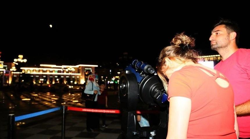 Başkan Ak İle Y&uuml;zyılın Doğa Olayını İzlediler