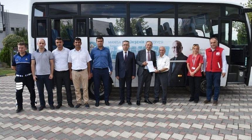 Manisa B&uuml;y&uuml;kşehir&rsquo;den Kızılay&rsquo;a Ara&ccedil; Desteği