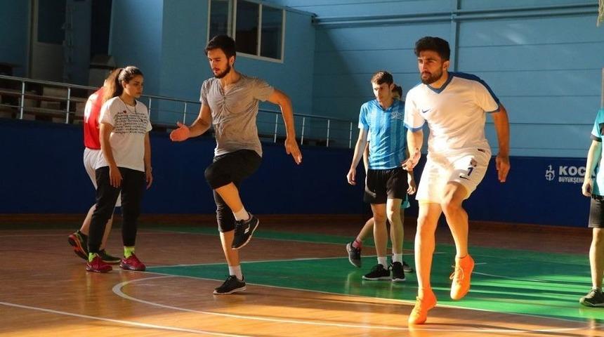 Büyükşehir Başarı Getirdi