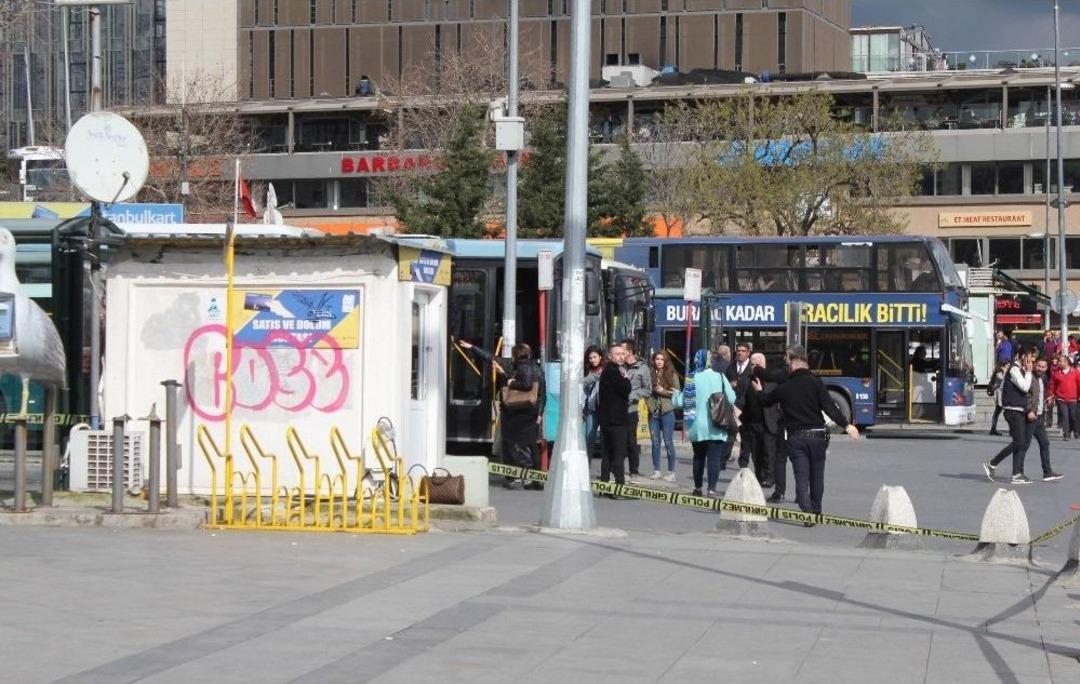 Beşiktaş&rsquo;ta Ş&uuml;pheli &Ccedil;anta Paniği