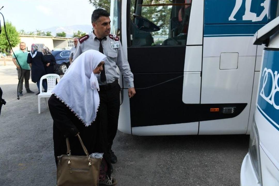 81 İldeki A&ccedil;ık Kapı Birimleri, Vatandaşların Sorunlarını &Ccedil;&ouml;z&uuml;yor