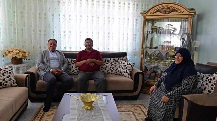 Vali Tekinarslan Şehit Ailelerini Ziyaret Etti