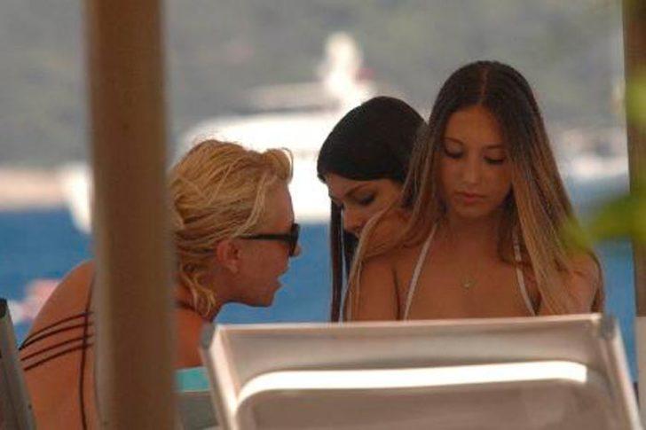 Mali'nin kızı Yasmin büyüdü G4