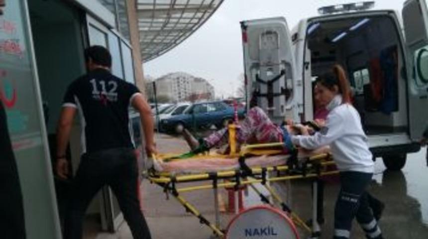 2. Kattan D&uuml;şen &Ccedil;ocuk Yaralandı