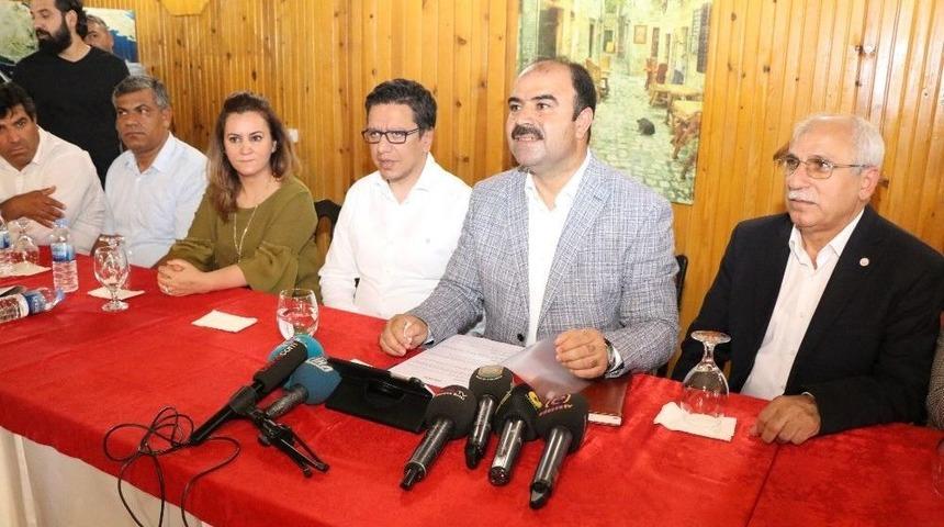 Şanlıurfa B&uuml;y&uuml;kşehir Belediye Başkanı Nihat &Ccedil;ift&ccedil;i: