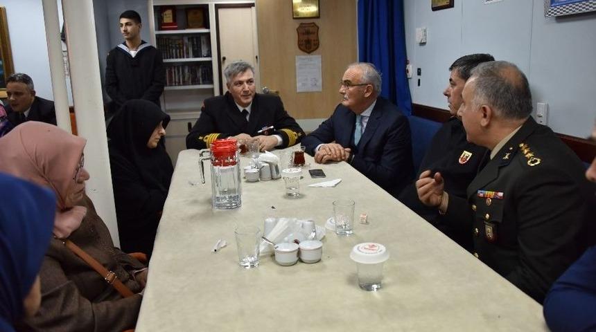 Yılmaz: &ldquo;asla Yalnız Değilsiniz&rdquo;