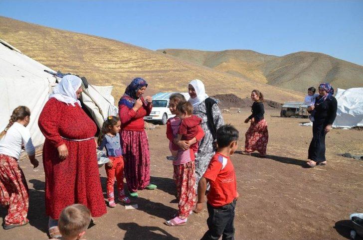 Gurbetteki Göçerler Yaylada Bayramlaştı G2