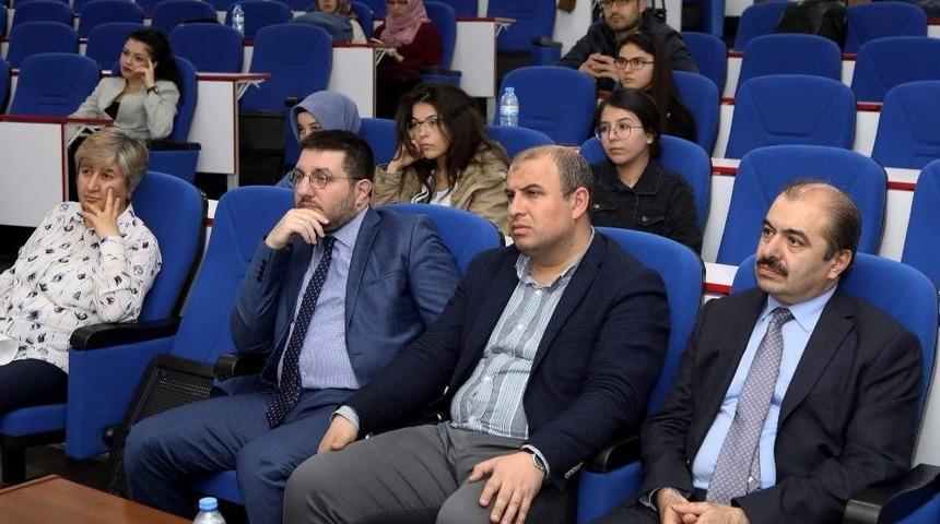 "istiklal Marşı Sıradan Bir Marş Değildir"