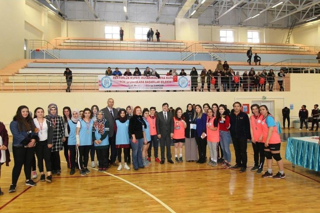 Be&uuml;&rsquo;de &ldquo;kadınlara Y&ouml;nelik Spor M&uuml;sabakaları&rdquo; Etkinliği