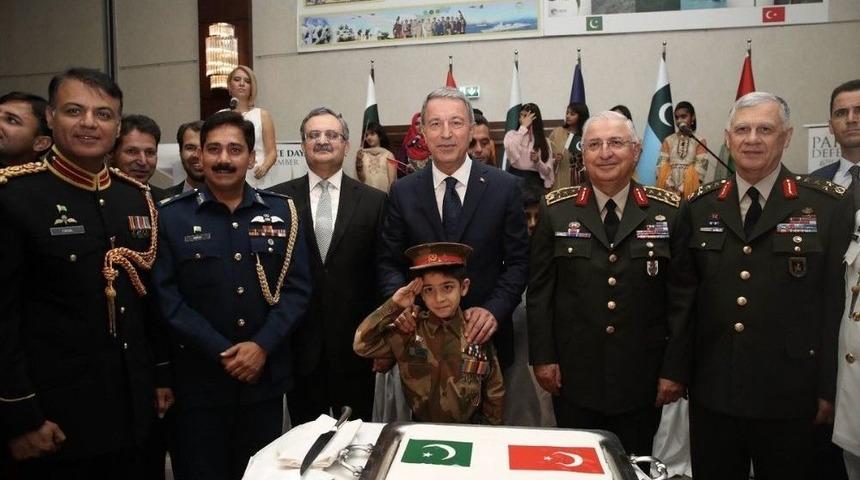 Pakistan Savunma G&uuml;n&uuml; Ankara&rsquo;da Kutlandı