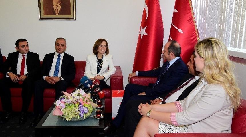 Mhp&rsquo;den Chp&rsquo;ye Bayram Ziyareti