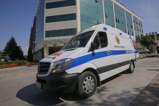 Yenimahalle’den Araç Filosuna Ambulans Takviyesi